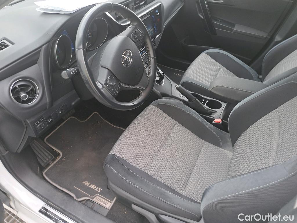  Toyota  Auris TOYOTA  / 2015 / 5P / berlina con portón 1.8 140H Hybrid Feel! Edition #11