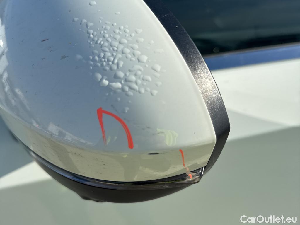  Nissan  Qashqai NISSAN  / 2021 / 5P / todoterreno DIG-T 116kW mHEV Xtronic 4x4 N-Connecta #44