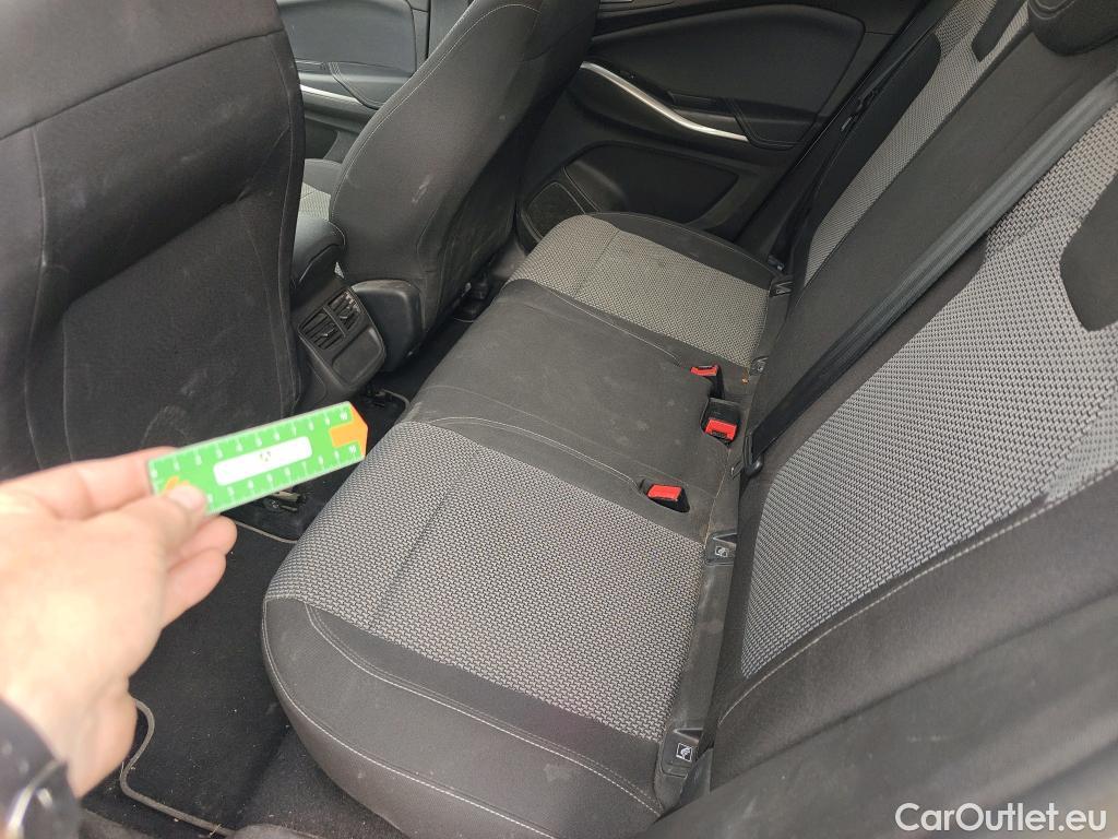  Opel   Grandland X OPEL Grandland / 2021 / 5P / todoterreno 1.5 CDTi Business Edition Auto #15