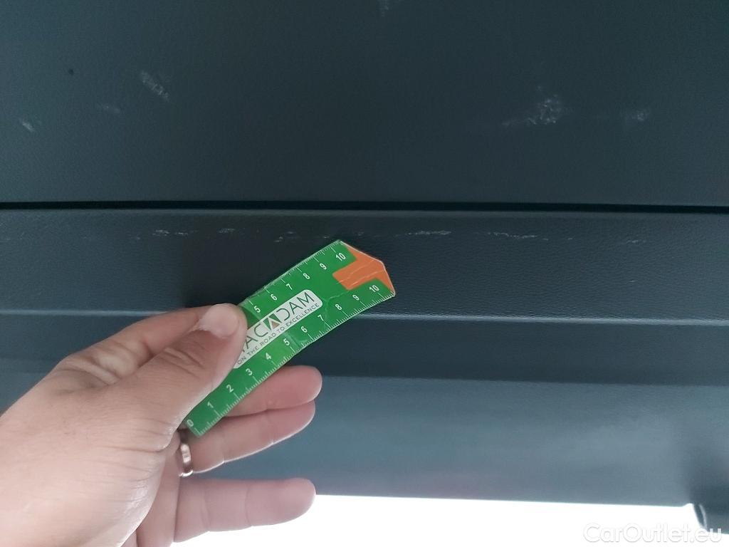  Nissan  Qashqai NISSAN  / 2021 / 5P / todoterreno DIG-T 103kW (140CV) mHEV 4x2 Acenta #21