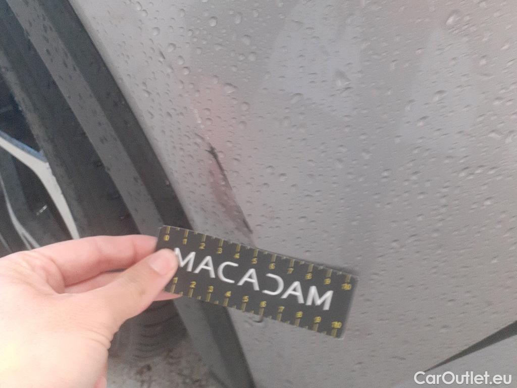  Toyota  C-HR TOYOTA  / 2016 / 5P / todoterreno 1.8 125H Advance #8