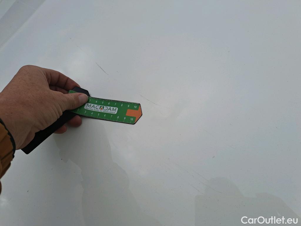  Toyota  Auris TOYOTA  / 2015 / 5P / berlina con portón 1.8 140H Hybrid Feel! Edition #23