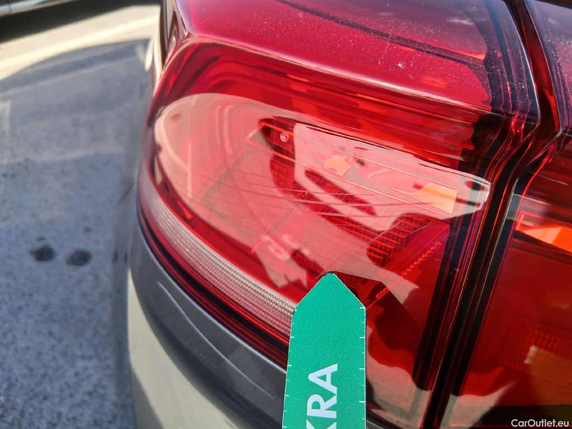  Volkswagen  T-ROC  Advance 2.0 TDI 150CV AT7 E6d #34