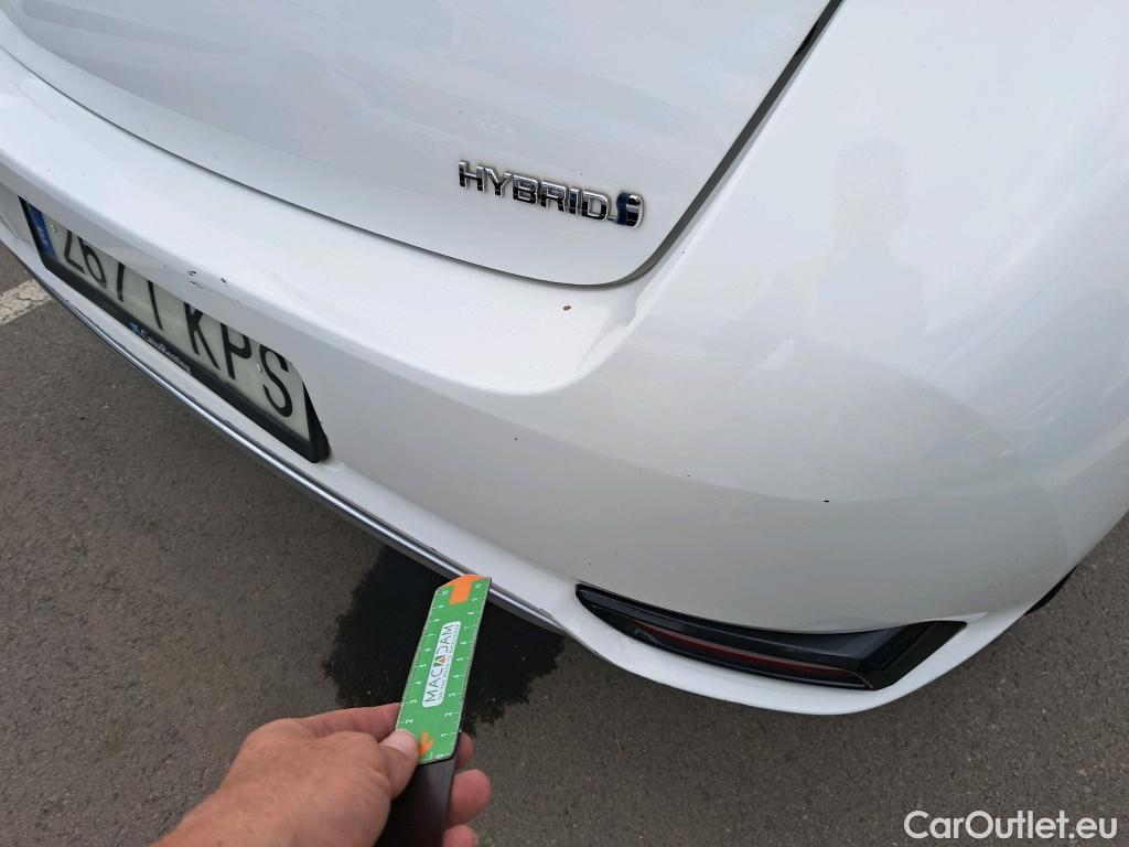  Toyota  Auris TOYOTA  / 2015 / 5P / berlina con portón 1.8 140H Hybrid Feel! Edition #15