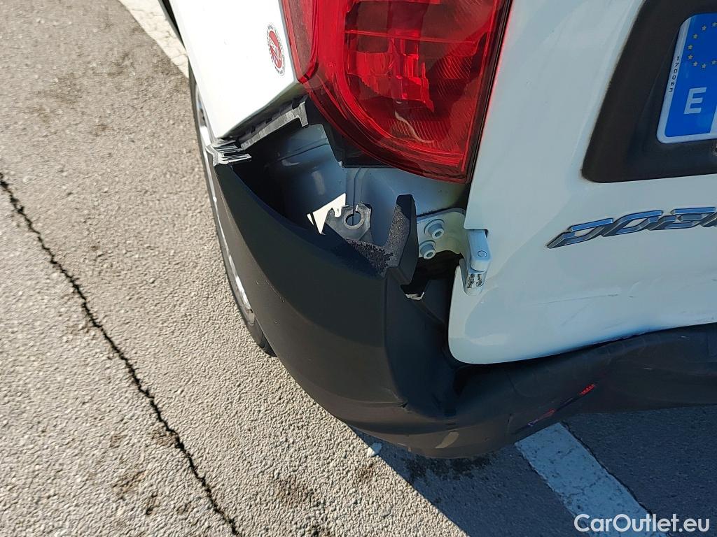  Fiat  Doblo FIAT Doblò Cargo/2015/4P/furgón derivado de turismo Cargo SX 1.3 Mjet 70 kW (95 CV) #8