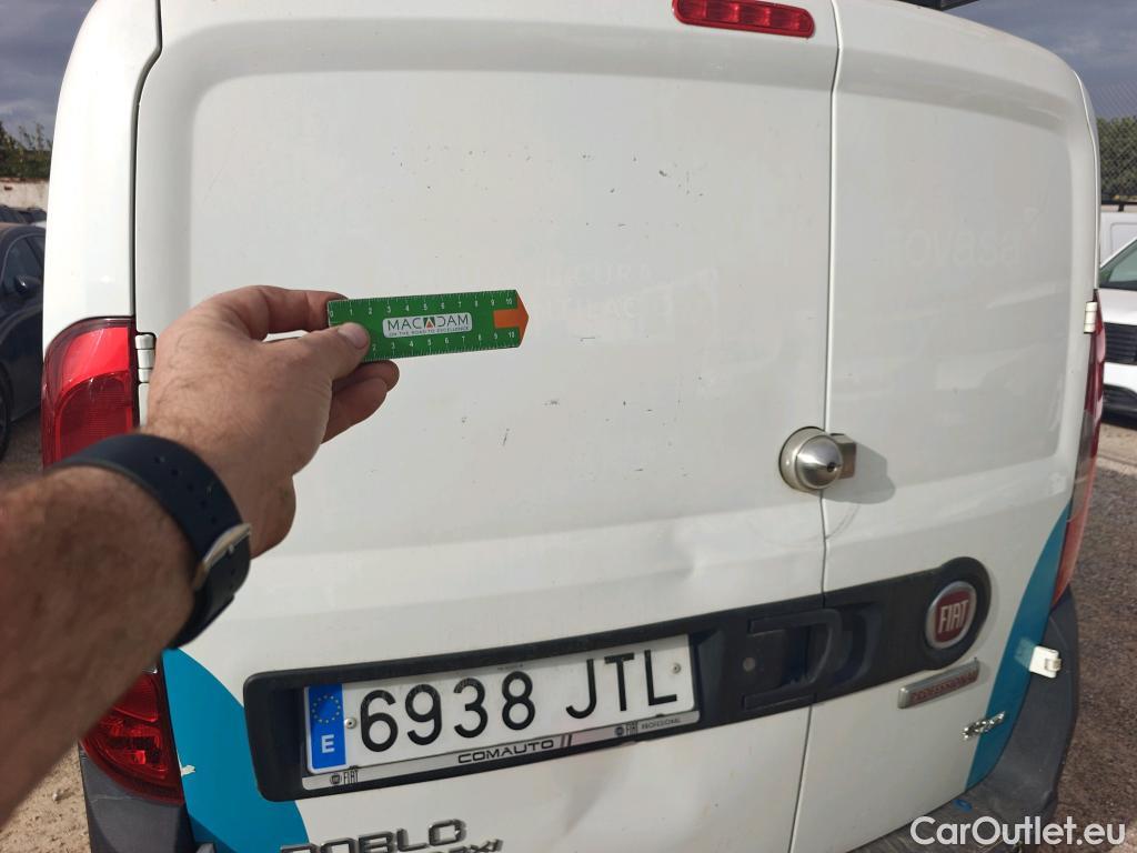  Fiat  Doblo FIAT DOBLÒ CARGO VU 4p 3G furgón derivad Base Maxi 1.3 Mjet 90 E5+ #3
