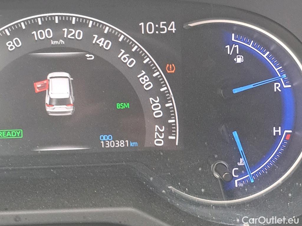  Toyota  RAV4 TOYOTA  / 2018 / 5P / todoterreno 2.5l 220H Style #16