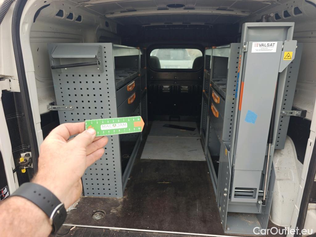  Fiat  Doblo FIAT DOBLÒ CARGO VU 4p 3G furgón derivad Base Maxi 1.3 Mjet 90 E5+ #39