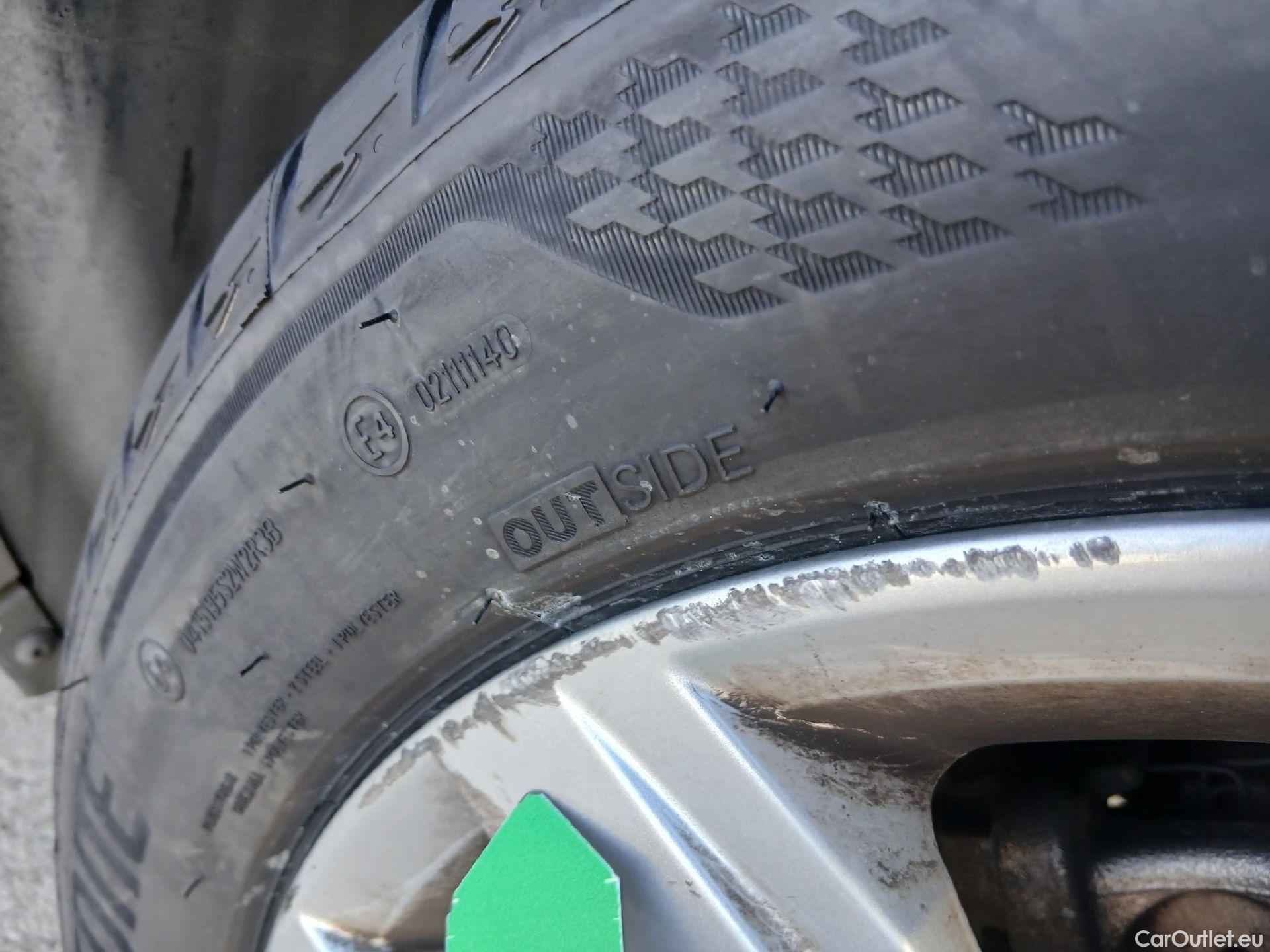  Volkswagen  T-ROC  Advance 2.0 TDI 150CV AT7 E6d #27