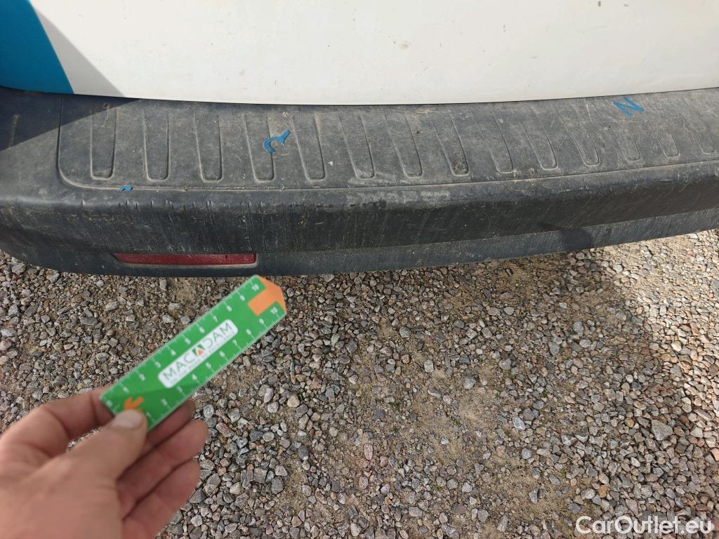  Fiat  Doblo FIAT DOBLÒ CARGO VU 4p 3G furgón derivad Base Maxi 1.3 Mjet 90 E5+ #30