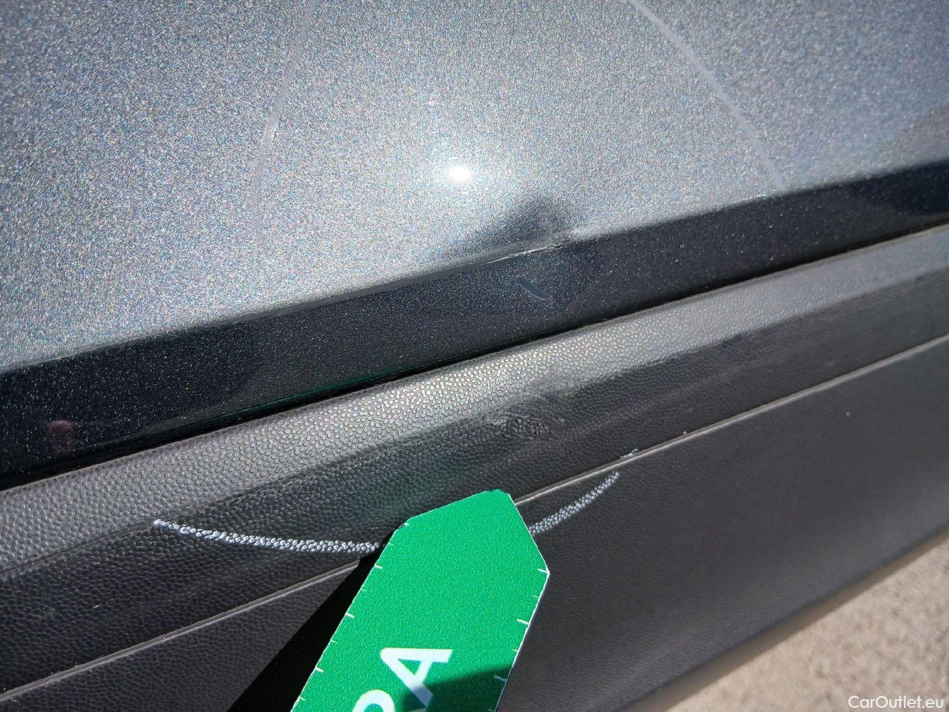  Volkswagen  T-ROC  Advance 2.0 TDI 150CV AT7 E6d #54