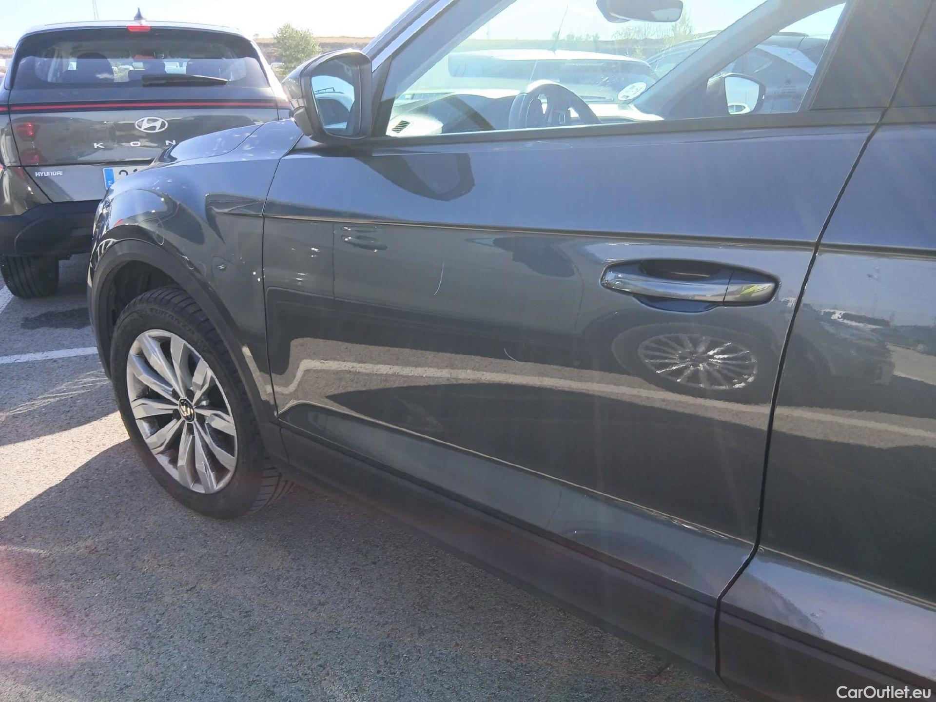  Volkswagen  T-ROC  Advance 2.0 TDI 150CV AT7 E6d #20