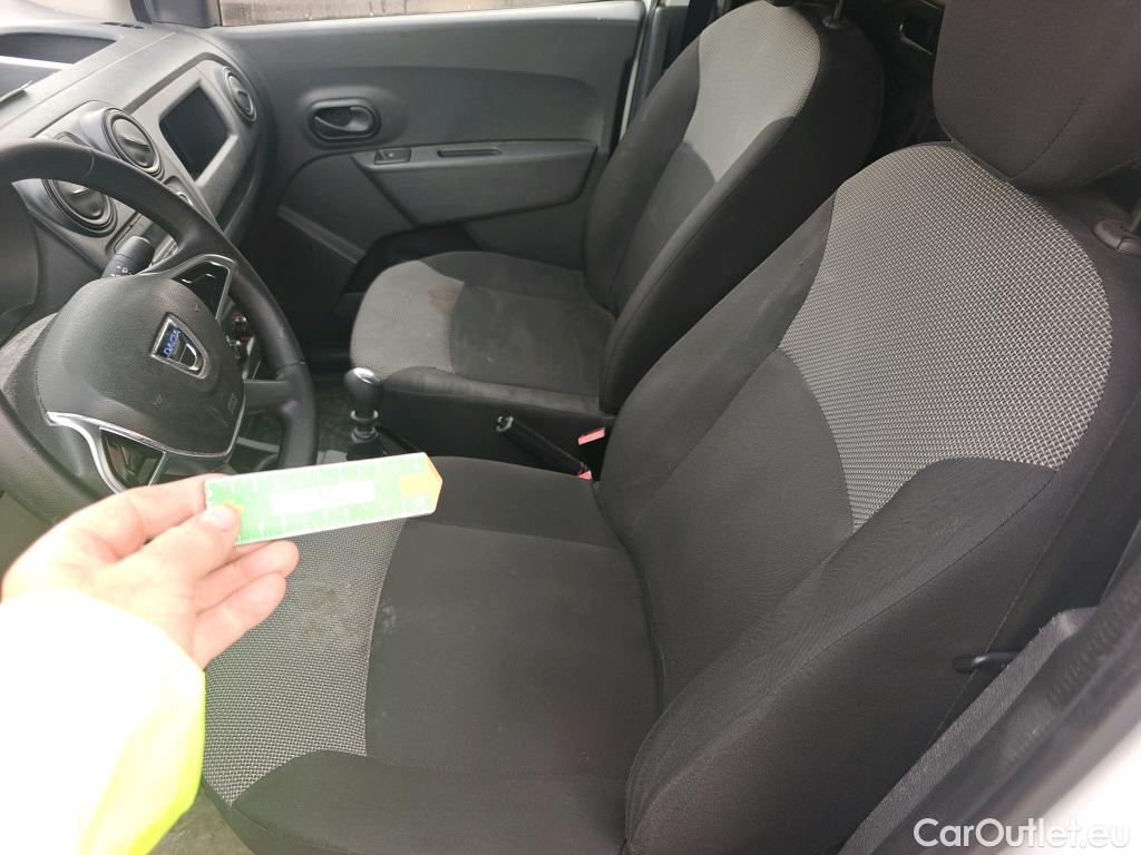  Dacia  Dokker DACIA  / 2013 / 4P / furgón derivado de turismo Van Essential Blue dCi 70kW (95CV) #26