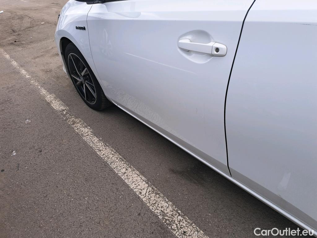  Toyota  Auris TOYOTA  / 2015 / 5P / berlina con portón 1.8 140H Hybrid Feel! Edition #16