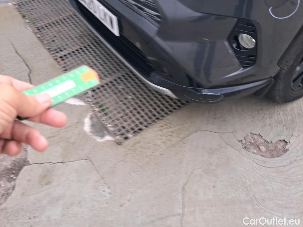  Toyota  RAV4 TOYOTA  / 2018 / 5P / todoterreno 2.5l 220H Style #11