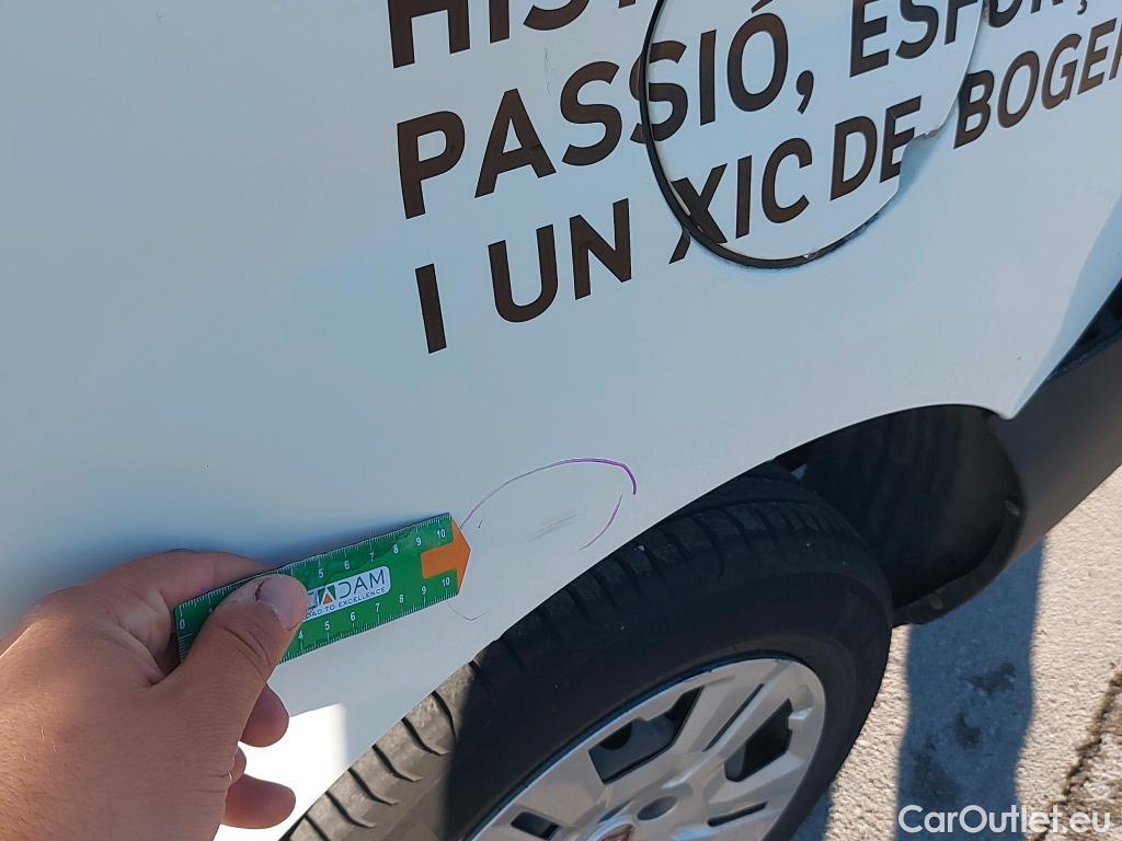  Fiat  Doblo FIAT Doblò Cargo/2015/4P/furgón derivado de turismo Cargo SX 1.3 Mjet 70 kW (95 CV) #10