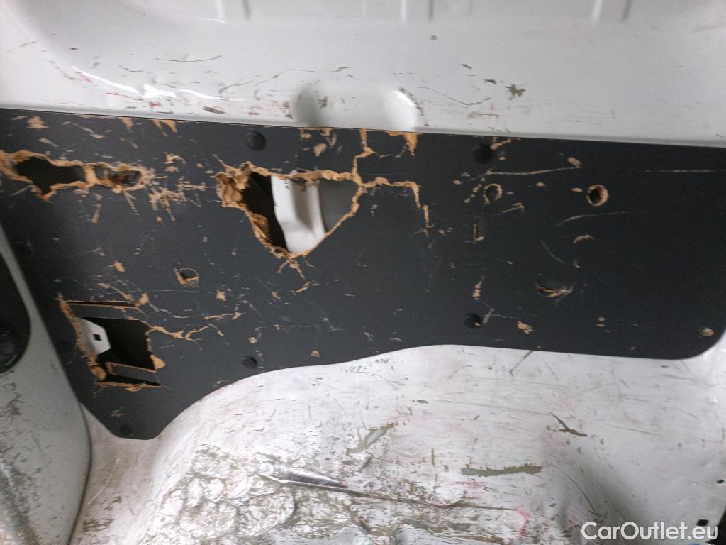  Opel  Vivaro OPEL  / 2019 / 4P / furgón 1.5 Diésel 88kW (120CV) M Std Express #24