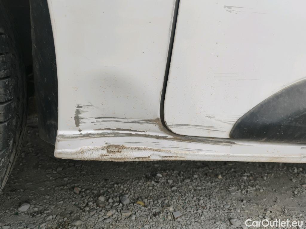  Peugeot  Expert  Furgón Pro Standard 1.5 HDI 120CV MT6 E6d #36