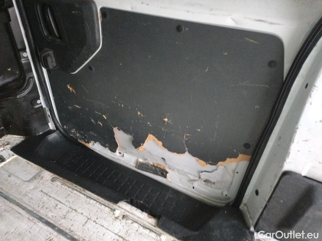  Opel  Vivaro OPEL  / 2019 / 4P / furgón 1.5 Diésel 88kW (120CV) M Std Express #19