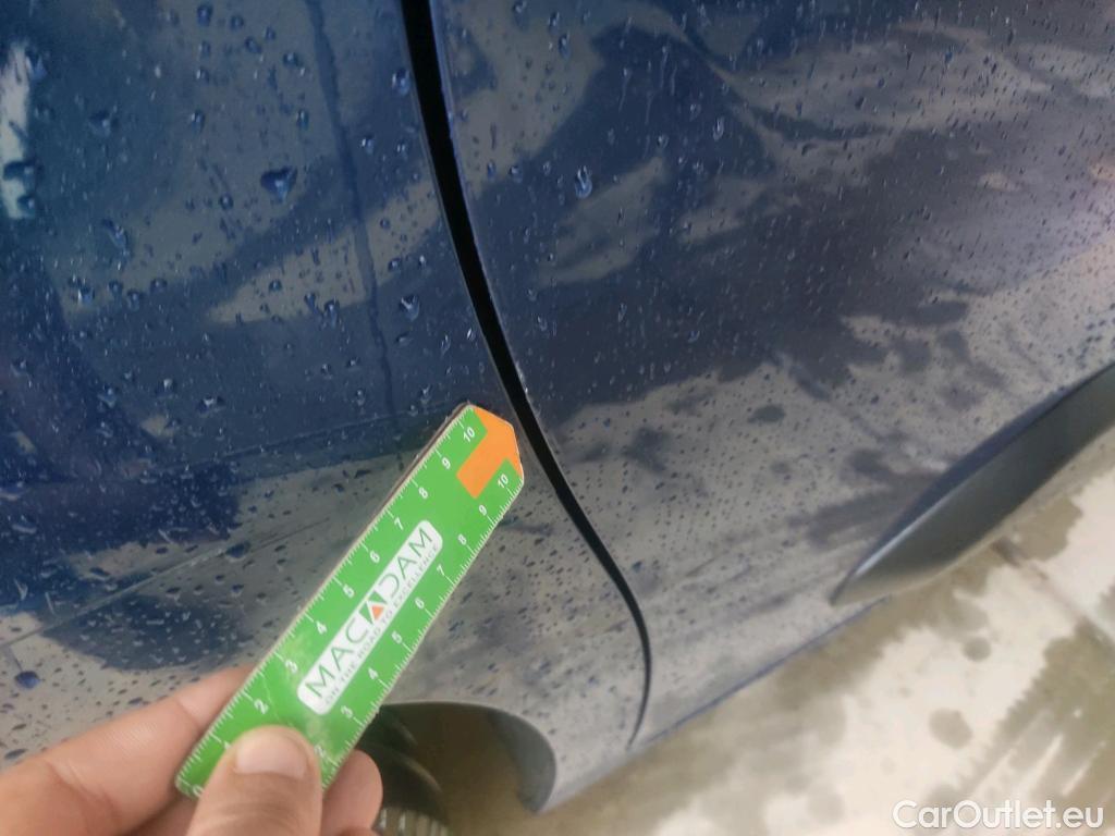  Opel  Combo OPEL  Life / 2018 / 5P / monovolumen compacto 1.5 TD 96kW (130CV) S/S Edition Plus L #17