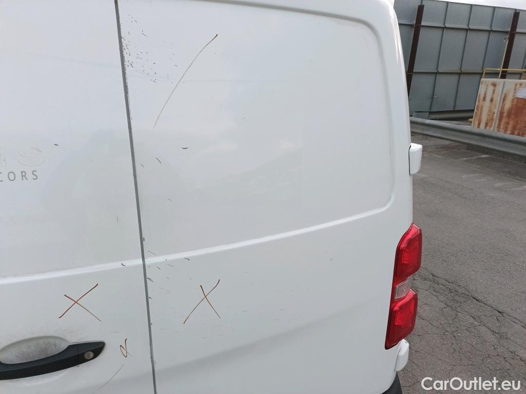  Opel  Vivaro OPEL  / 2019 / 4P / furgón 1.5 Diésel 88kW (120CV) M Std Express #17