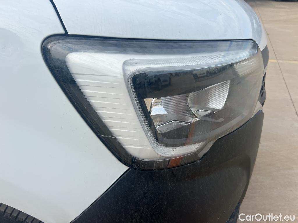  Renault  Master RENAULT TRUCKS UK  VU 4p 3G furgón FWD 3T5 E6 150CV L2H2 ISOTERMO + EQUIPO DE FRIO #23