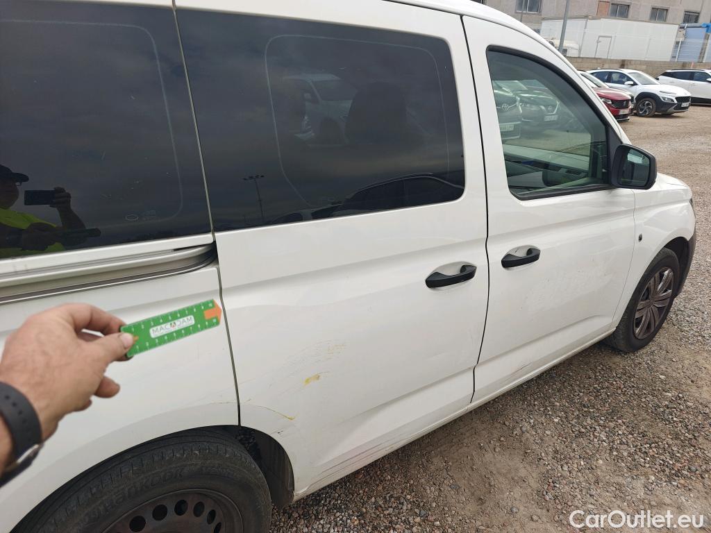  Volkswagen  Caddy VOLKSWAGEN  / 2020 / 4P / combi Kombi 2.0 TDI 75kW (102CV) #43