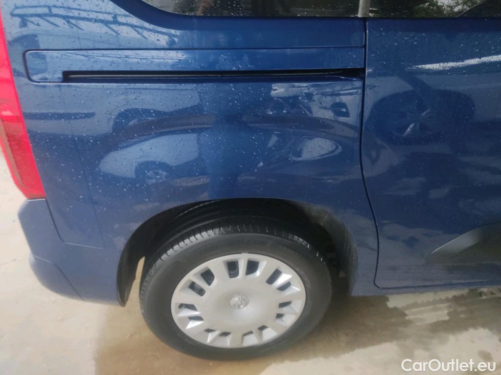  Opel  Combo OPEL  Life / 2018 / 5P / monovolumen compacto 1.5 TD 96kW (130CV) S/S Edition Plus L #1