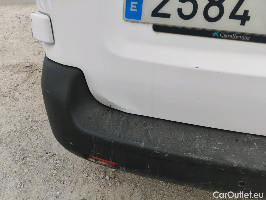  Peugeot  Expert  Furgón Pro Standard 1.5 HDI 120CV MT6 E6d #21