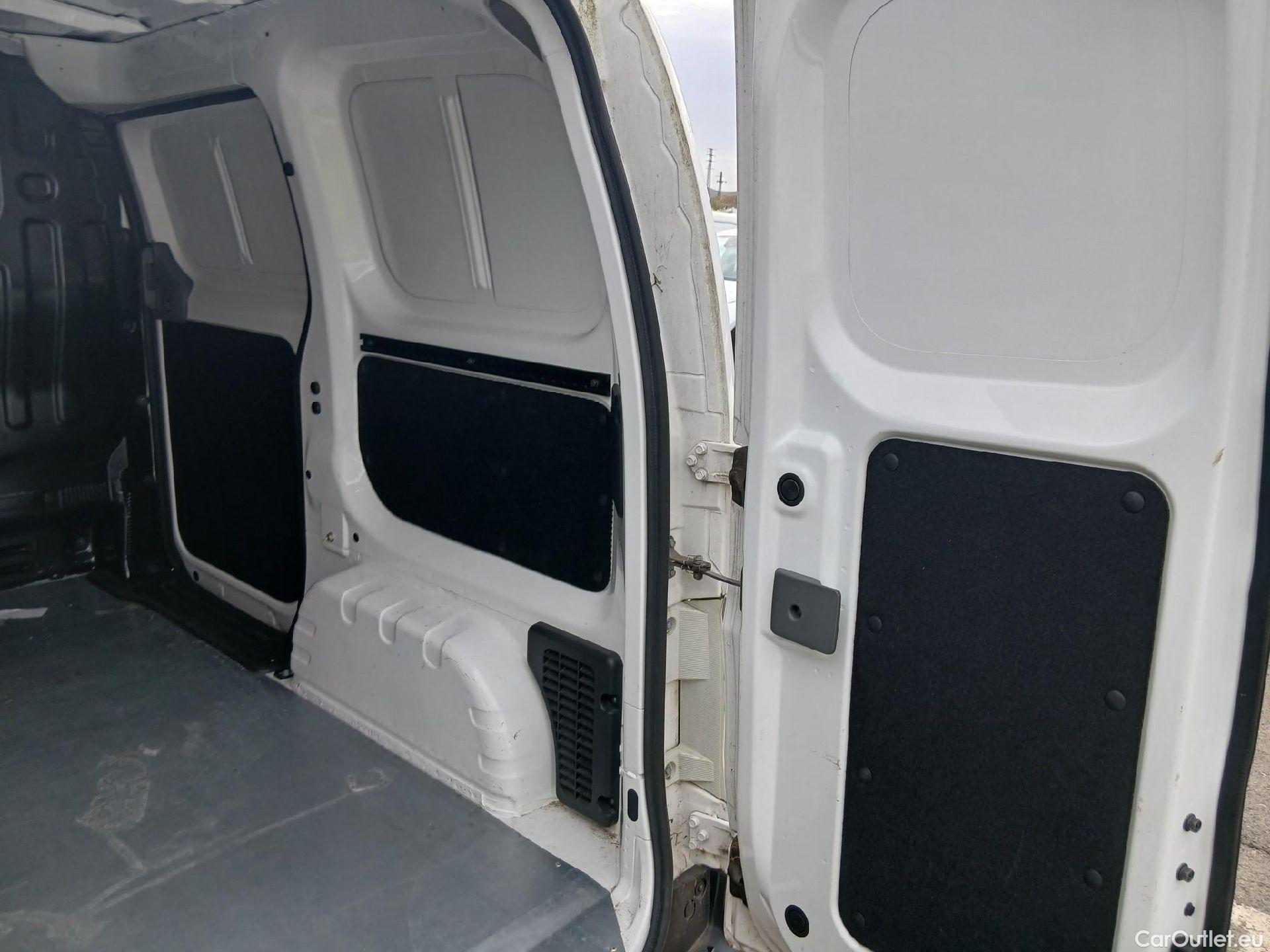  Nissan  NV200 NISSAN e- / 2009 / 5P / furgón Furgón 5p 40 kWh COMFORT #9