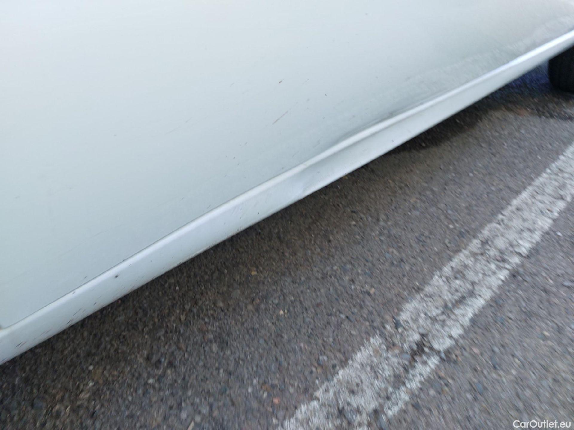  Renault  Kangoo RENAULT  Combi / 2021 / 5P / combi Life Edition One 1.5 Blue dCi 70kW(95CV) (IND)(AC) #9