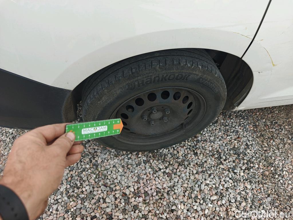  Volkswagen  Caddy VOLKSWAGEN  / 2020 / 4P / combi Kombi 2.0 TDI 75kW (102CV) #54