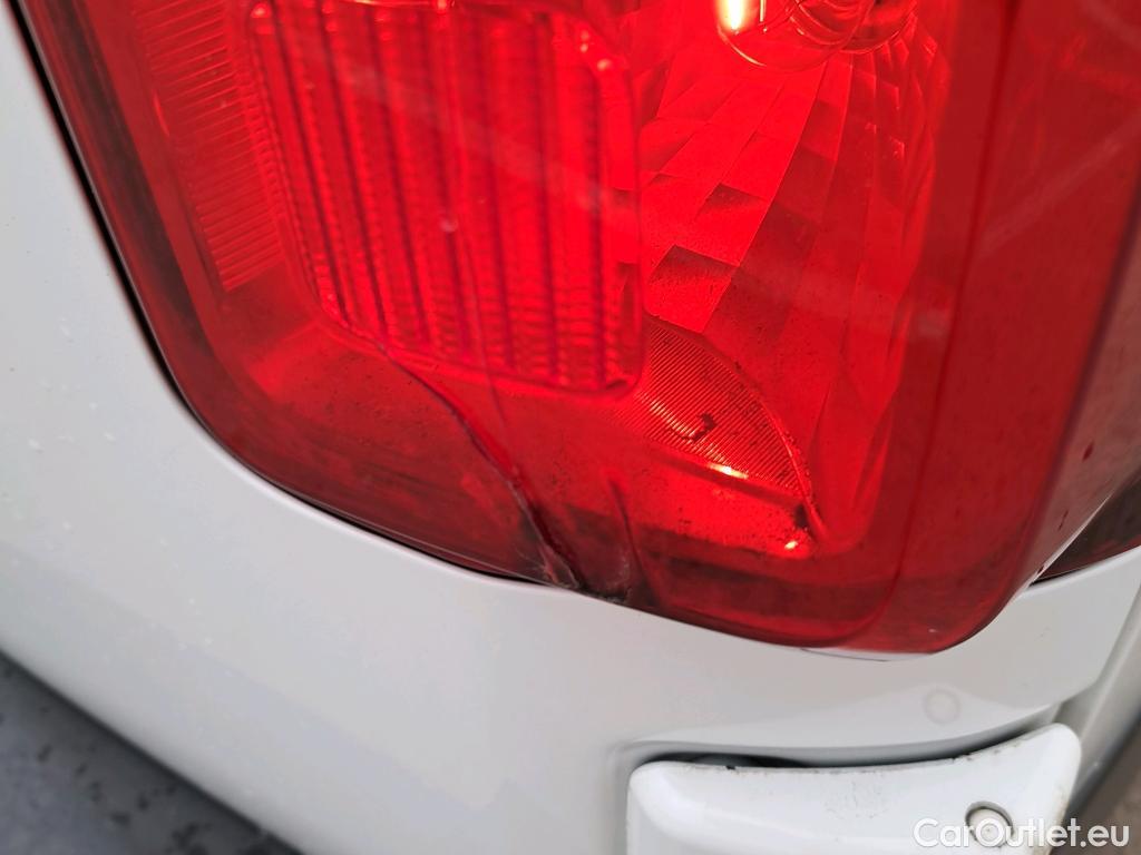  Opel  Vivaro OPEL  / 2019 / 4P / combi 1.5 Diésel 88kW (120CV) L Std Express #4