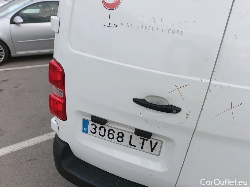  Opel  Vivaro OPEL  / 2019 / 4P / furgón 1.5 Diésel 88kW (120CV) M Std Express #16
