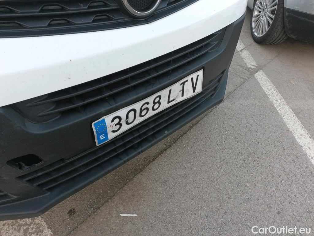  Opel  Vivaro OPEL  / 2019 / 4P / furgón 1.5 Diésel 88kW (120CV) M Std Express #47