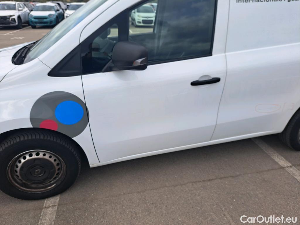  Renault  Kangoo RENAULT  Furgón/2021/4P/furgón derivado de turismo Profes. 1.5 Blue dCi 55kW Ábr. Sésamo R #6