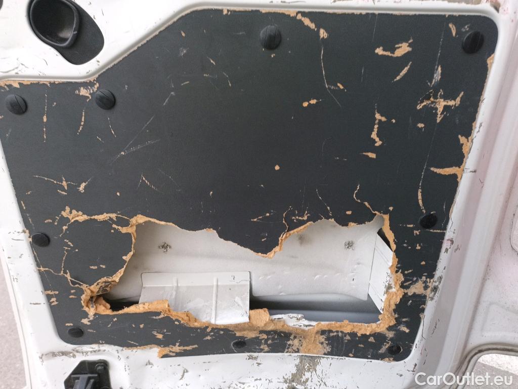  Opel  Vivaro OPEL  / 2019 / 4P / furgón 1.5 Diésel 88kW (120CV) M Std Express #30