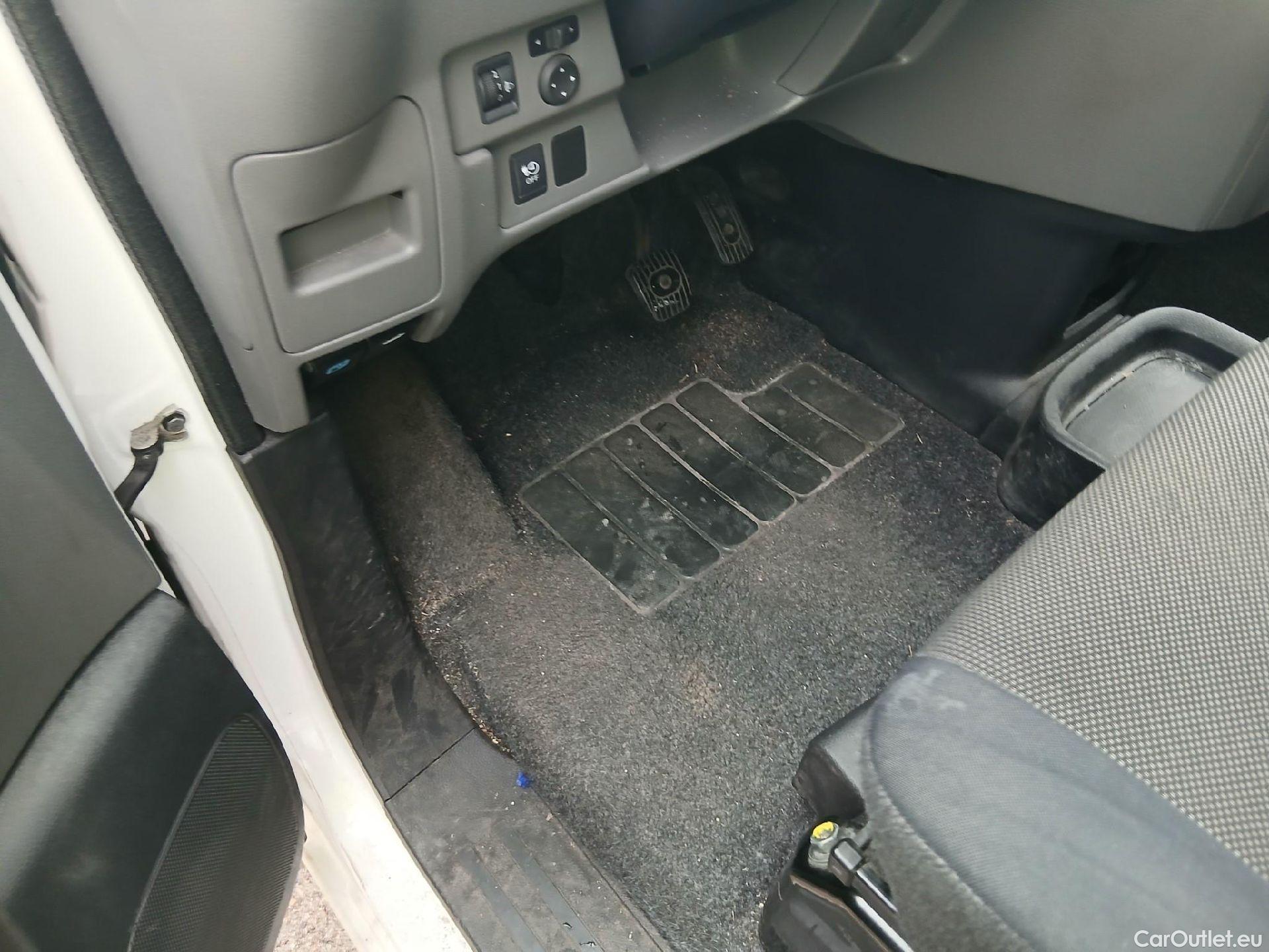  Nissan  NV200 NISSAN e- / 2009 / 5P / furgón Furgón 5p 40 kWh COMFORT #7