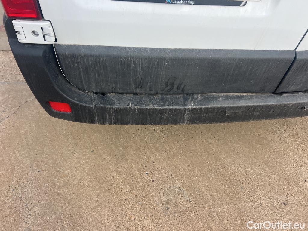  Renault  Master RENAULT TRUCKS UK  VU 4p 3G furgón FWD 3T5 E6 150CV L2H2 ISOTERMO + EQUIPO DE FRIO #27