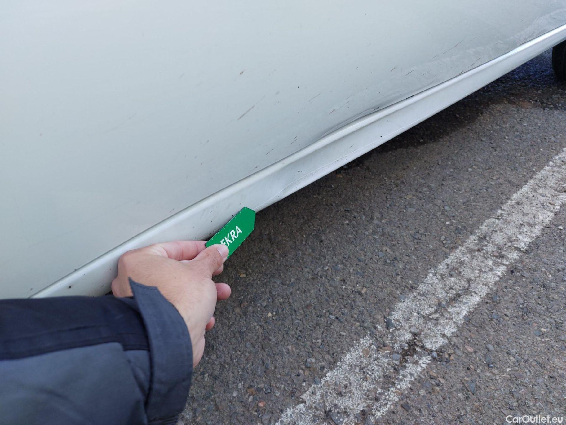  Renault  Kangoo RENAULT  Combi / 2021 / 5P / combi Life Edition One 1.5 Blue dCi 70kW(95CV) (IND)(AC) #10