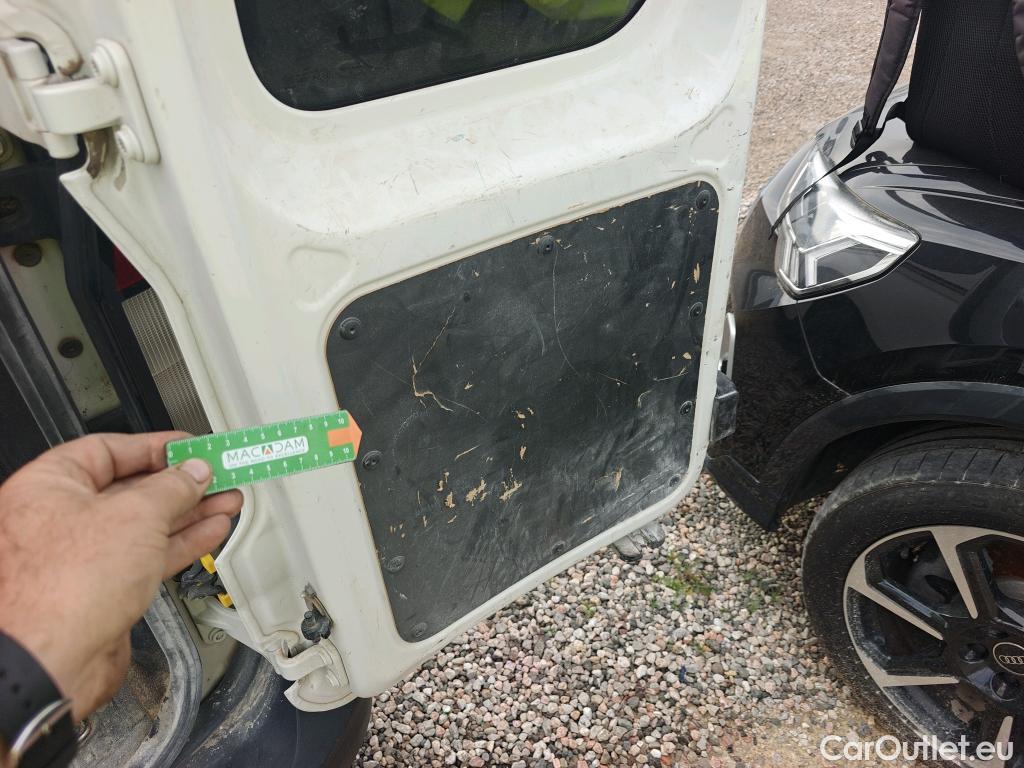  Volkswagen  Caddy VOLKSWAGEN  / 2020 / 4P / combi Kombi 2.0 TDI 75kW (102CV) #69