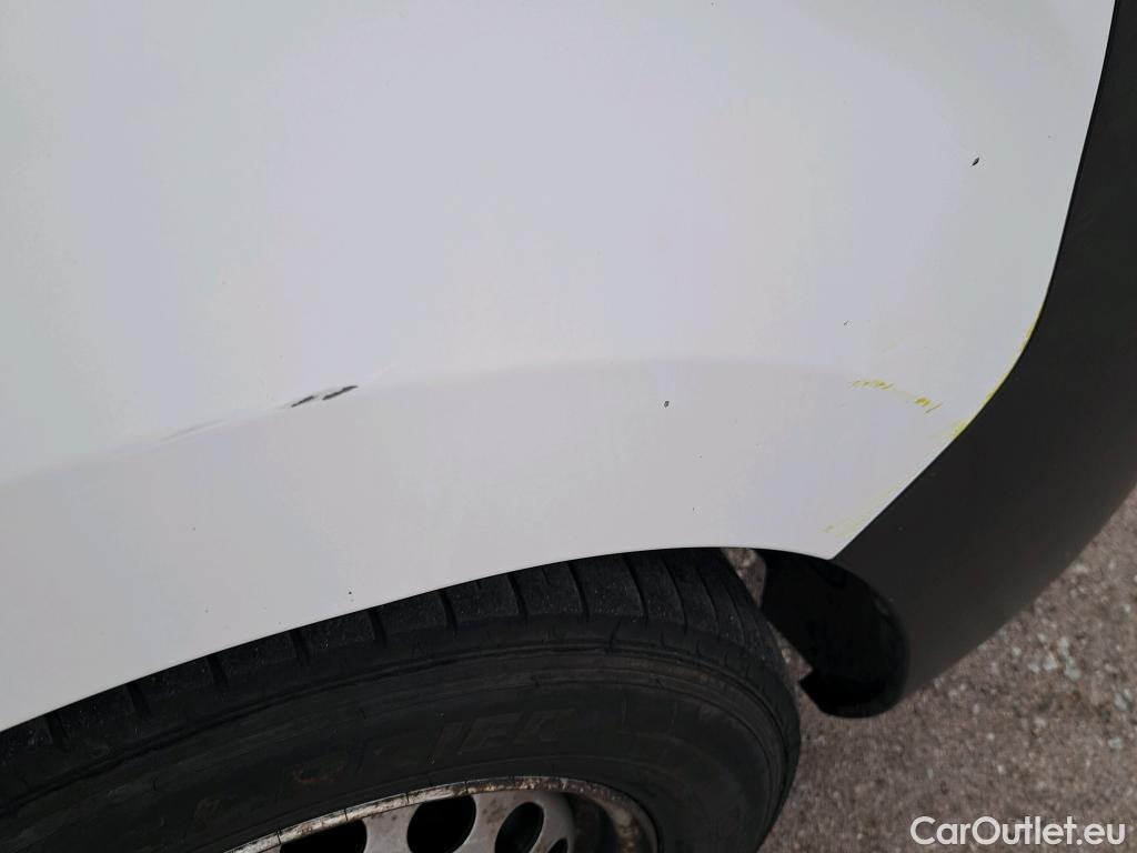  Opel  Vivaro OPEL  / 2019 / 4P / combi 1.5 Diésel 88kW (120CV) L Std Express #19