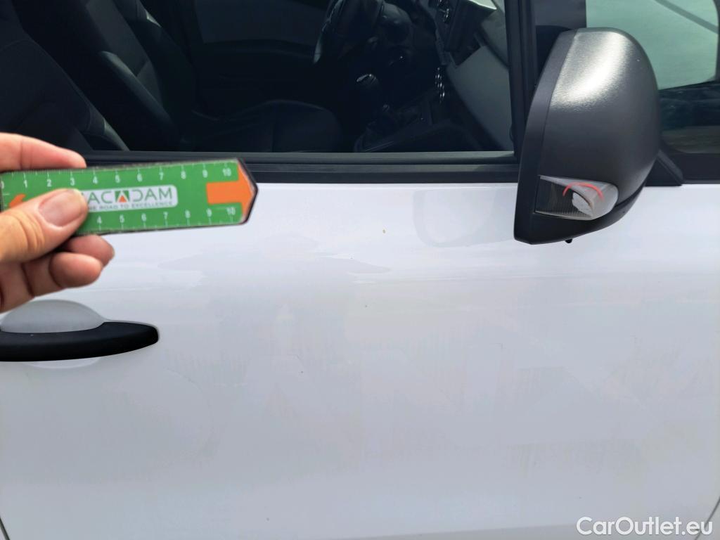  Renault  Kangoo RENAULT  Furgón/2021/4P/furgón derivado de turismo Profes. 1.5 Blue dCi 55kW Ábr. Sésamo R #23