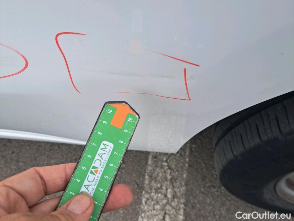  Renault  Kangoo RENAULT  Furgón/2021/4P/furgón derivado de turismo Profes. 1.5 Blue dCi 55kW Ábr. Sésamo R #4