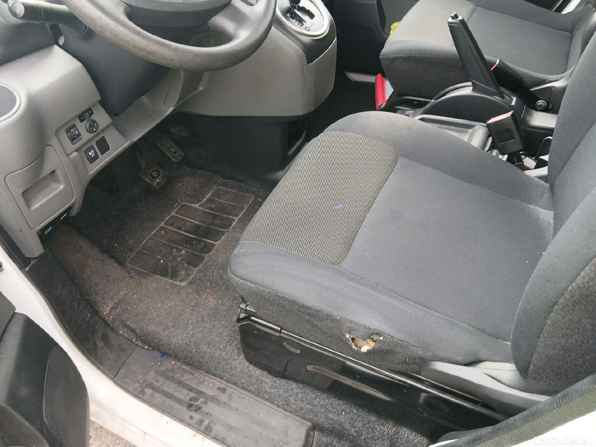  Nissan  NV200 NISSAN e- / 2009 / 5P / furgón Furgón 5p 40 kWh COMFORT #5