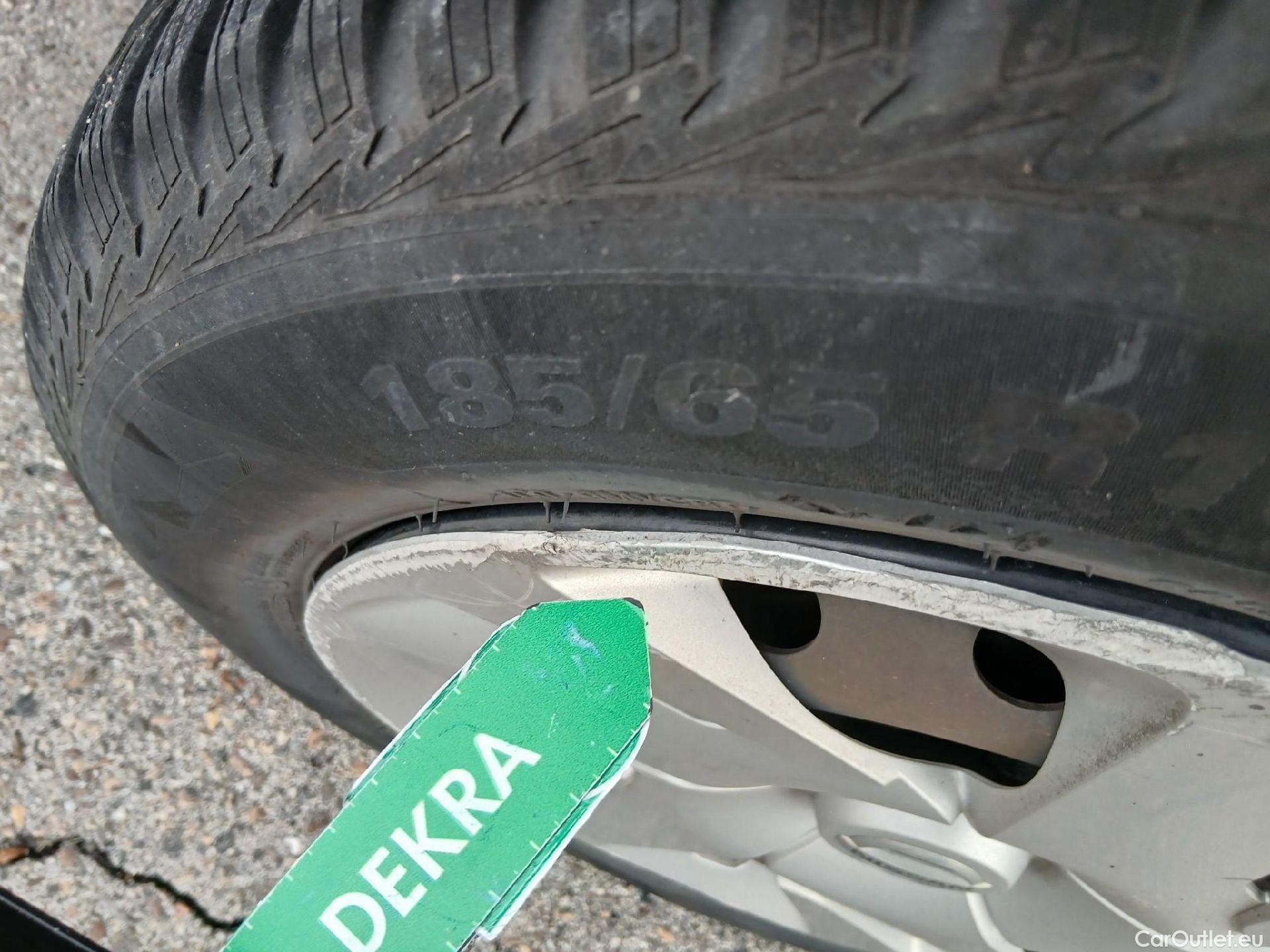  Nissan  NV200 NISSAN e- / 2009 / 5P / furgón Furgón 5p 40 kWh COMFORT #17