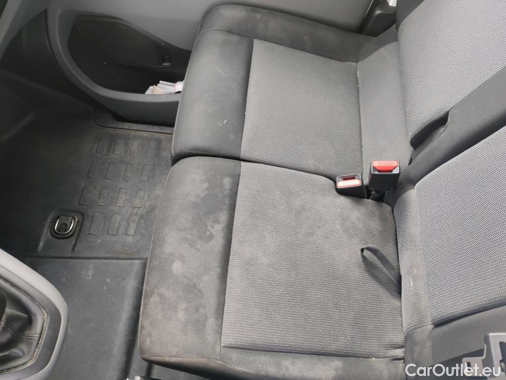  Peugeot  Expert  Furgón Pro Standard 1.5 HDI 120CV MT6 E6d #46