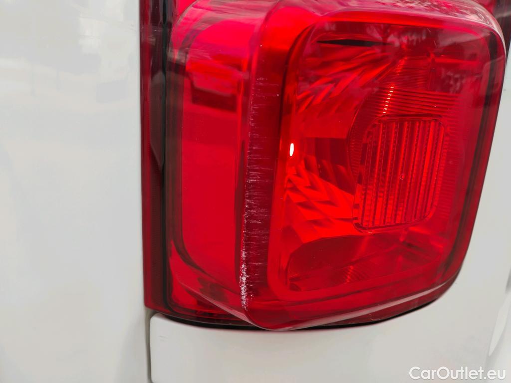  Peugeot  Expert  Furgón Pro Standard 1.5 HDI 120CV MT6 E6d #20