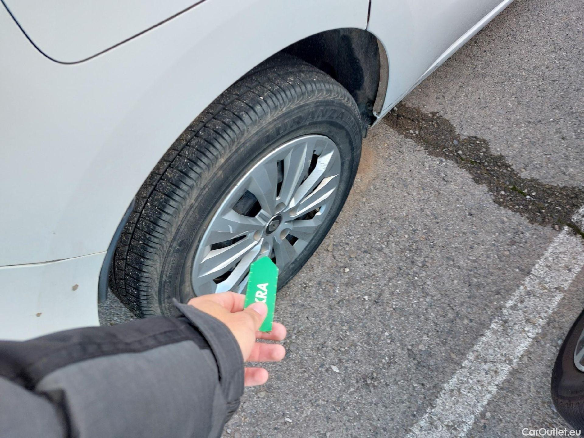  Renault  Kangoo RENAULT  Combi / 2021 / 5P / combi Life Edition One 1.5 Blue dCi 70kW(95CV) (IND)(AC) #21