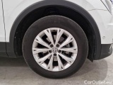 Volkswagen  Tiguan VOLKSWAGEN  / 2016 / 5P / SUV 2.0 TDI SCR 110KW BUSINESS BMT DSG #17